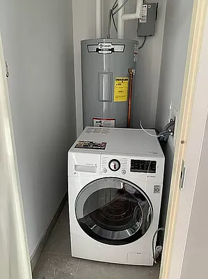 Rented by R New York | media 12