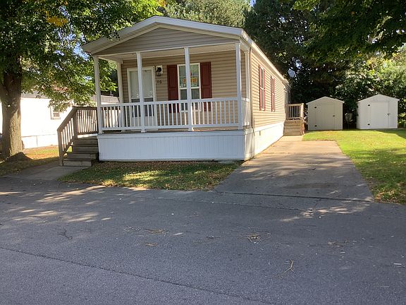 2nd image of 116 Linden Blvd #116