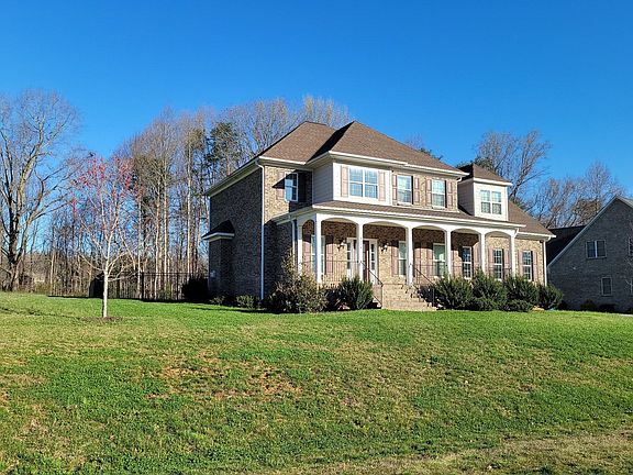 3rd image of 8174 Sanfords Creek Dr