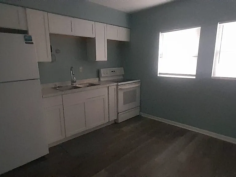 6806 E 21st St #2 — Photo 4