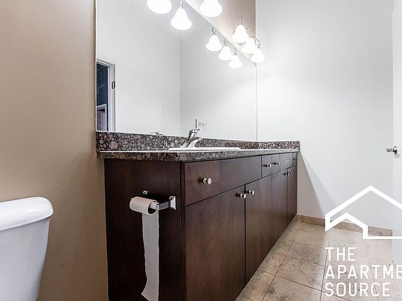 3rd image of 2401 W North Ave Unit 202