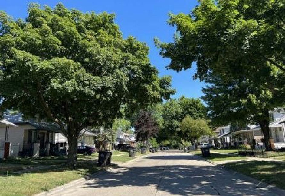 6562 Westpoint St, Taylor, MI 48180 Zillow