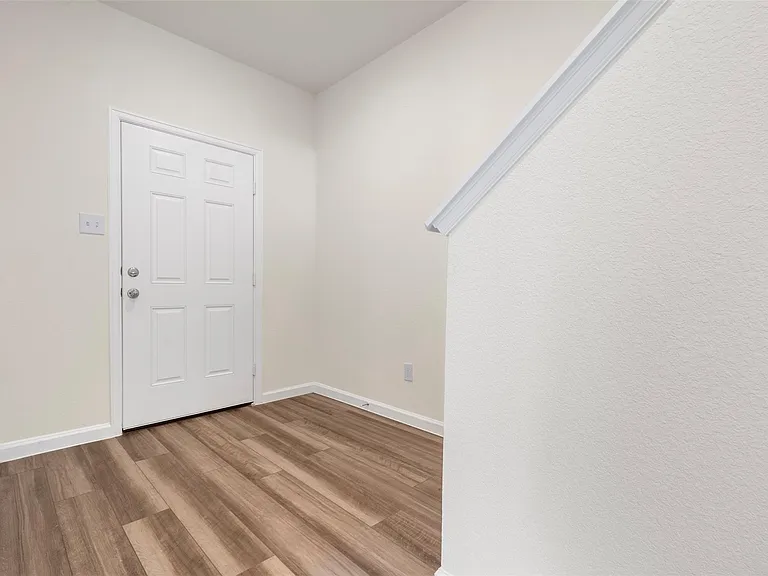 15347 Abella Dr — Photo 10