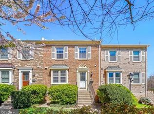 10284 Arizona Cir #65, Bethesda, MD 20817