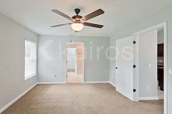 5623 NW 55th Ave — Photo 12