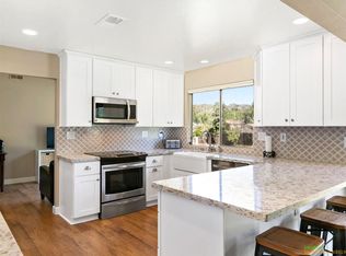 2806 La Colina Dr, Escondido, CA 92027