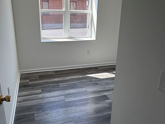 5th image of 289 S Main St #8