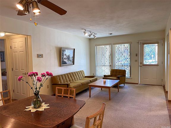 5th image of 117 Clubhouse Dr #117