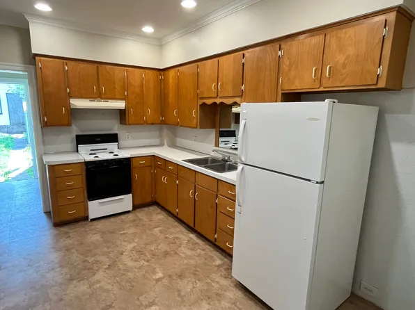 68 E Fairview Ave #1, Sellersville, PA 18960