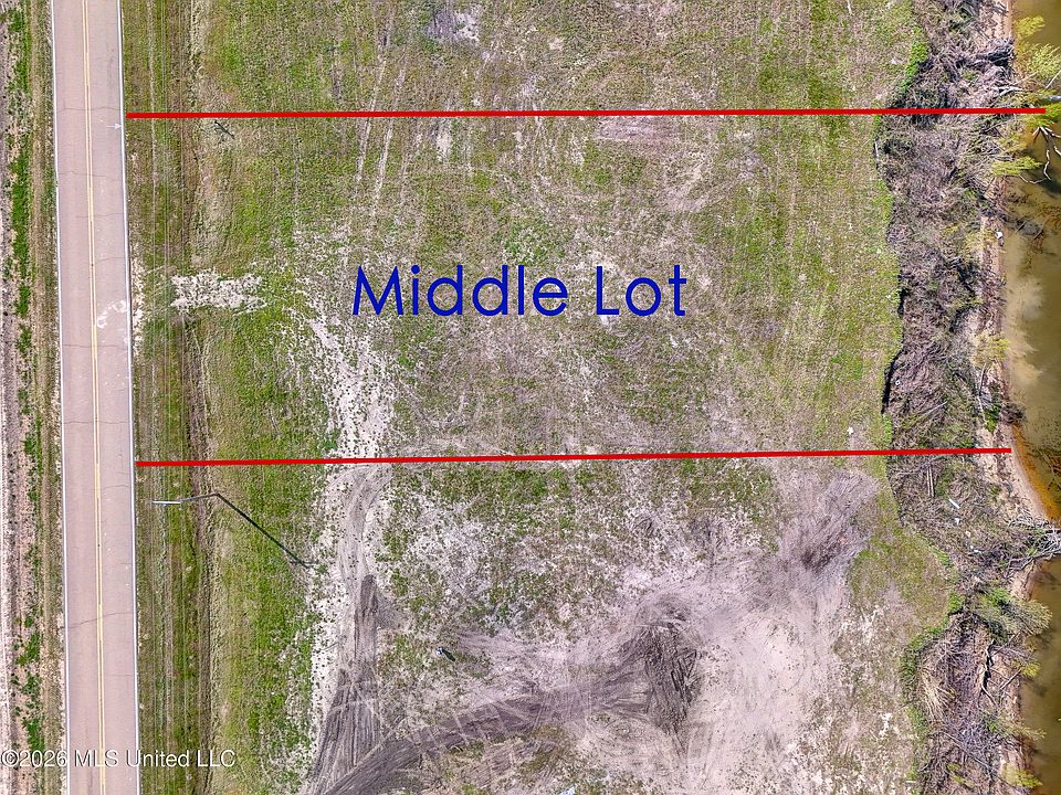2nd image of 2418 Eagle Lake Shore Rd