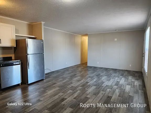 4th image of 194 Hawk Dr #194