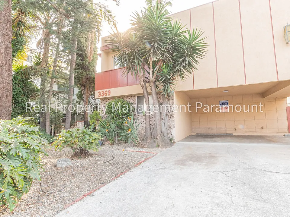 3369 Vinton Ave