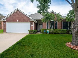 313 Keswick Ln, Mesquite, TX 75150