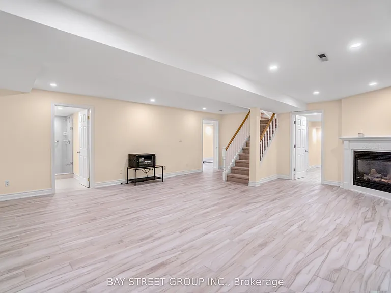 2050 Teeside Ct — Photo 35