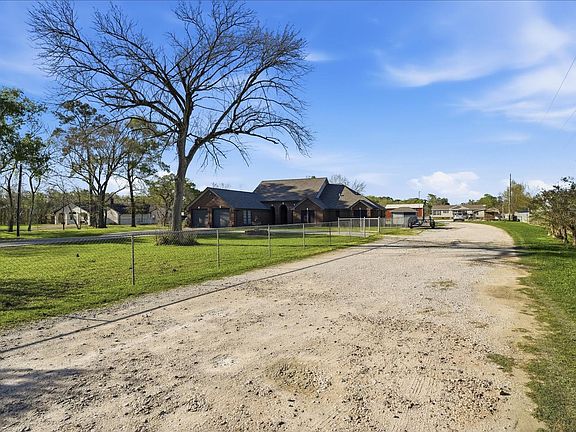 4th image of 12303 Unison Rd