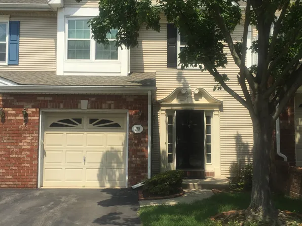 118 Topaz Dr #155, Franklin Park, NJ 08823
