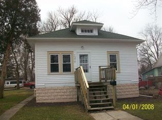 1214 Short St, Port Huron, MI 48060