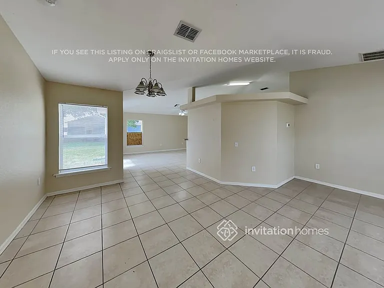 550 Dove Ct — Photo 3