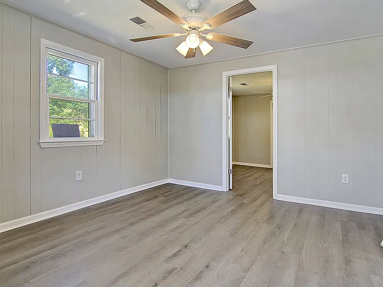 2316 Meeting Street Rd — Photo 16