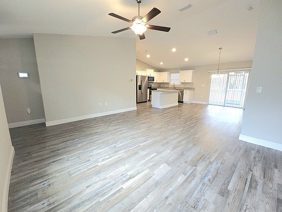 4th image of 106 Oak Cir