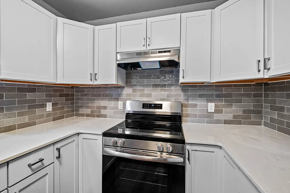 Building Photo - 2674 E Kantz Dr