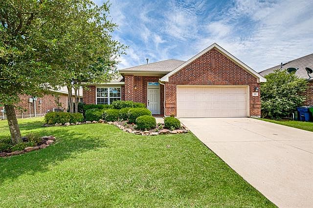1st image of 908 Mangrove Dr