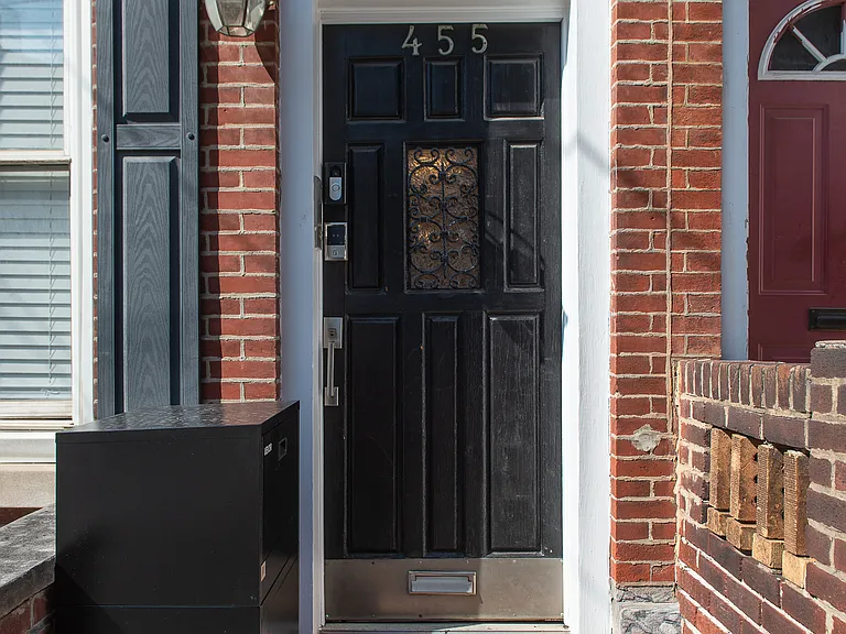 455 Fairmount Ave #2 — Photo 22