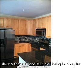 3rd image of 499 Villa Ave