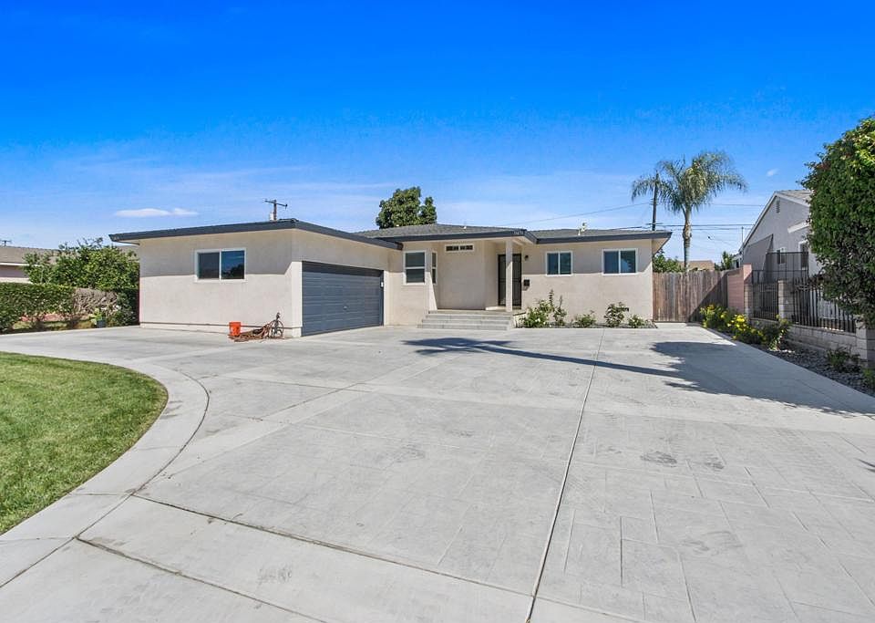 1st image of 11651 Jerry Ln