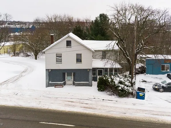917 S Irvine Ave, Masury, OH 44438