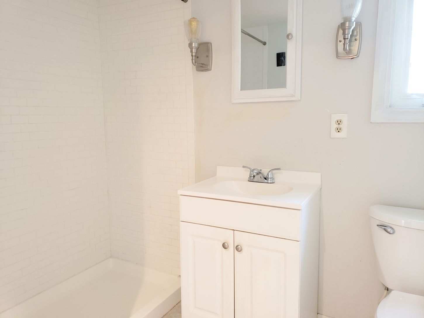  New Cottage Bathroom