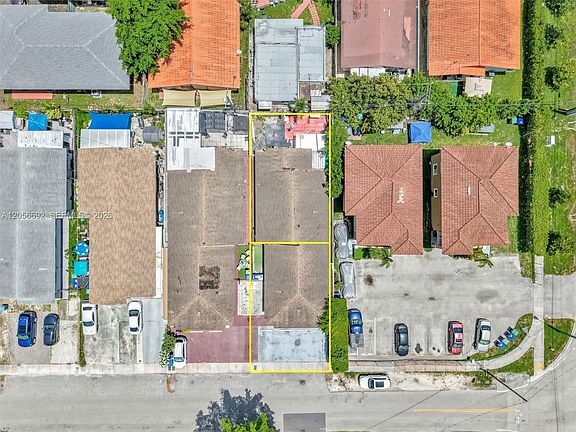 2nd image of 3231 SW 25th St