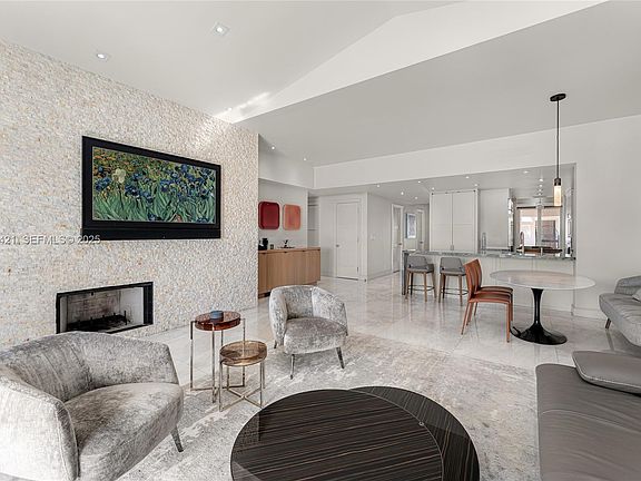 3rd image of 2042 Fisher Island Dr #2042