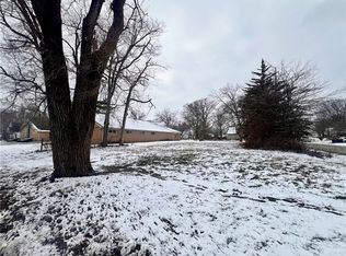 616 Robinson St, Danville, IL 61832