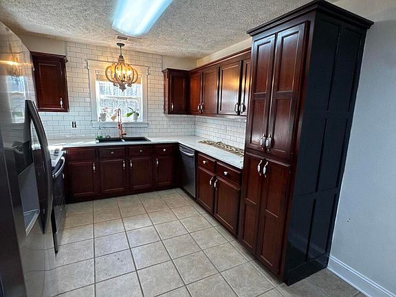 5th image of 462 Juno Bargerton Rd