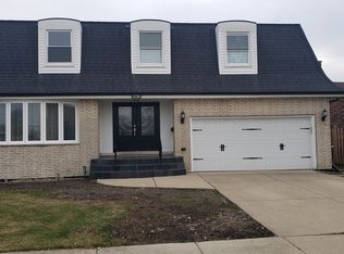 8603 W Normal Ave, Niles, IL 60714