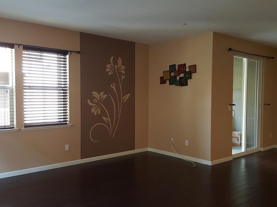 1st image of 1085 Rock Ave