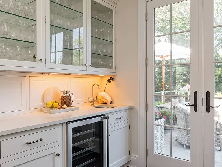 25 Tiffany Way — Photo 6