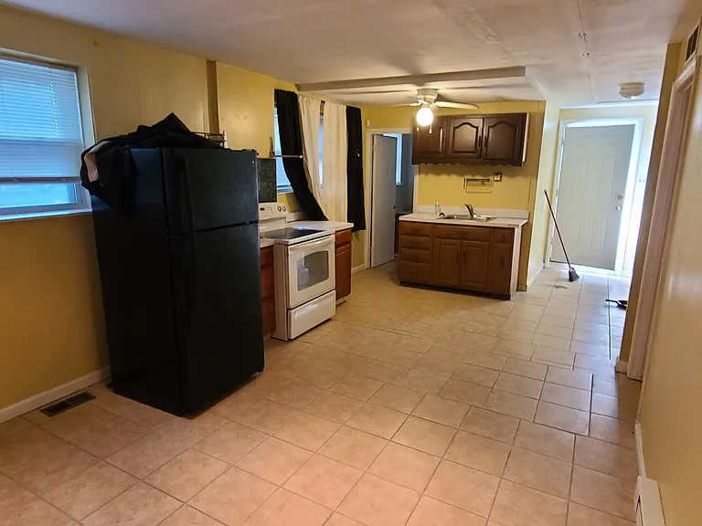 7002 Rising Sun Ave #B — Photo 12