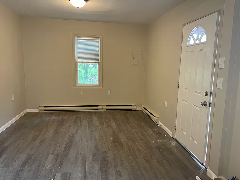 657 Belmont Ave — Photo 2