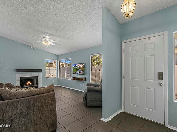 3rd image of 7384 W GREER Avenue