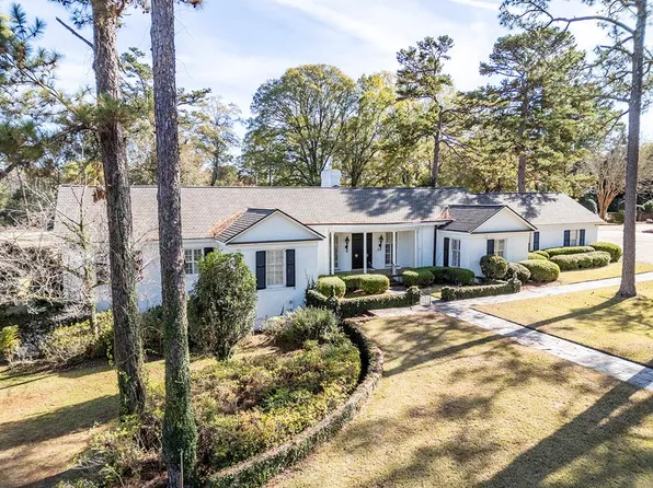 2600 E Doublegate Dr, Albany, GA 31721