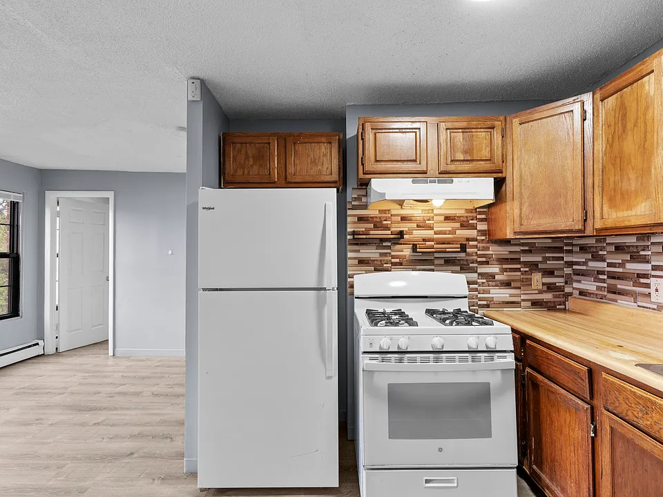 26-28 Lawrence St #28-6