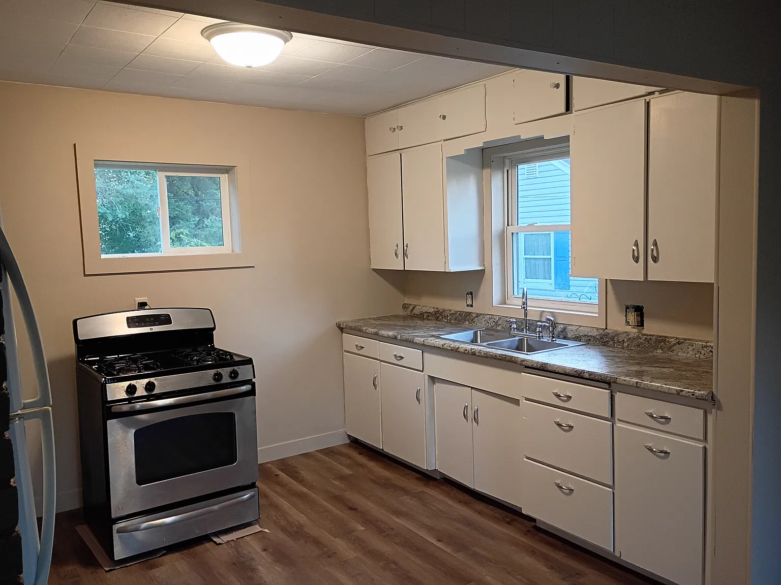 1 bed, 530 sqft, $1,050 — Photo 3