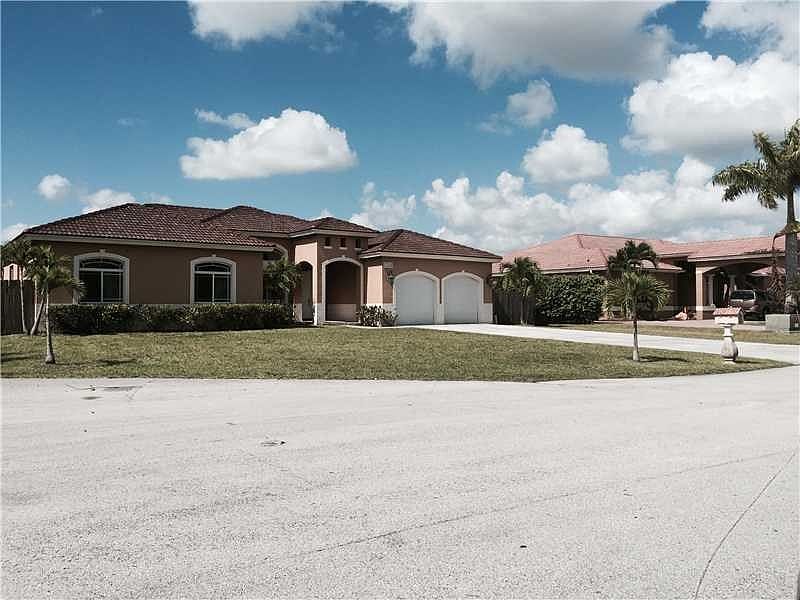 2nd image of 13064 SW 186th Ter