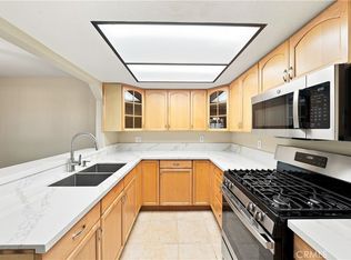 600 Central Ave APT 305, Riverside, CA 92507