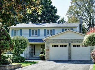 2548 King Richards Pl, Mississauga, ON L5K 2H2
