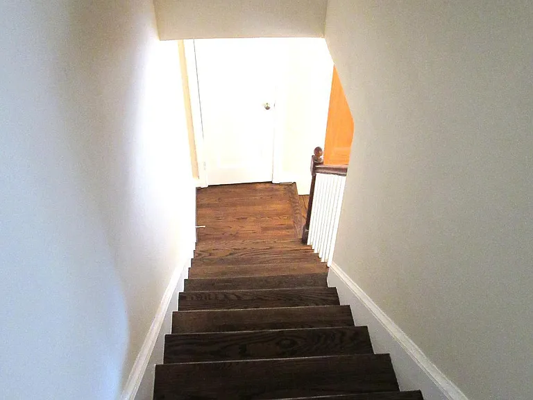 1304 Princess St — Photo 7