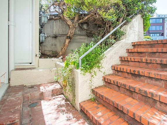 2nd image of 3385 Market St #3379