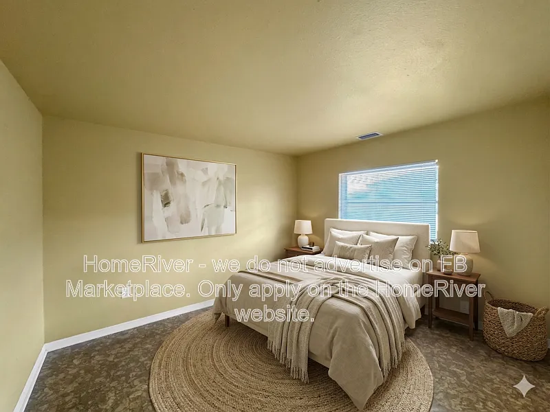 3 bed, 2.0 bath, 1677 sqft, $1,695 — Photo 4